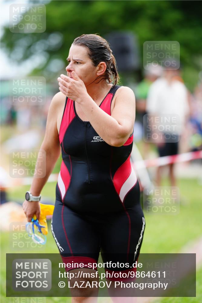 21.06.2026 - 29. Vierlanden-Triathlon LAZAROV Photography http://msf.ph/oto/9864611 21.06.2026 11:28:16 Schwimmen 816, 850 meine-sportfotos.de