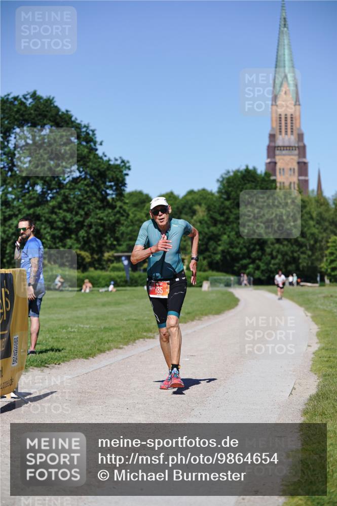 21.06.2026 - Viking Triathlon Michael Burmester http://msf.ph/oto/9864654 21.06.2026 16:47:33 Laufen 135 meine-sportfotos.de