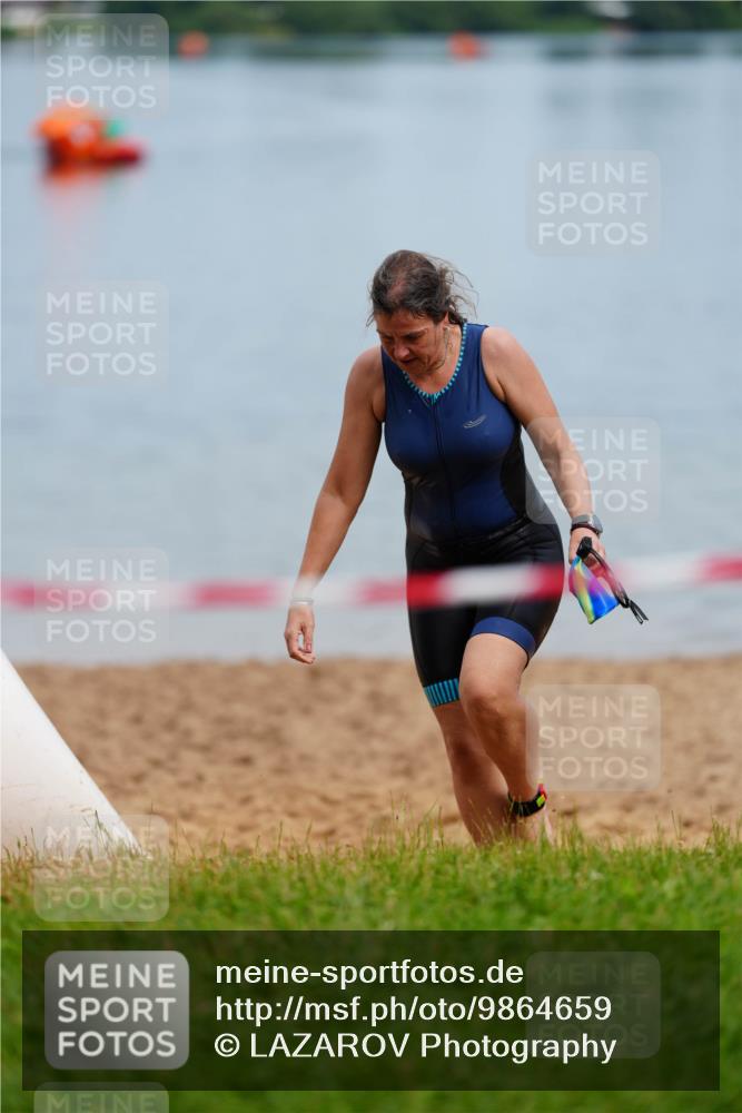 21.06.2026 - 29. Vierlanden-Triathlon LAZAROV Photography http://msf.ph/oto/9864659 21.06.2026 11:38:57 Schwimmen 836 meine-sportfotos.de