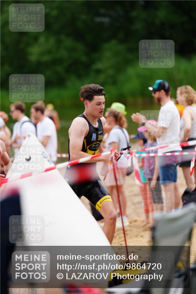 21.06.2026 - 29. Vierlanden-Triathlon LAZAROV Photography http://msf.ph/oto/9864720 21.06.2026 12:01:06 Schwimmen 913, 941, 942, 954, 956, 965, 975 meine-sportfotos.de