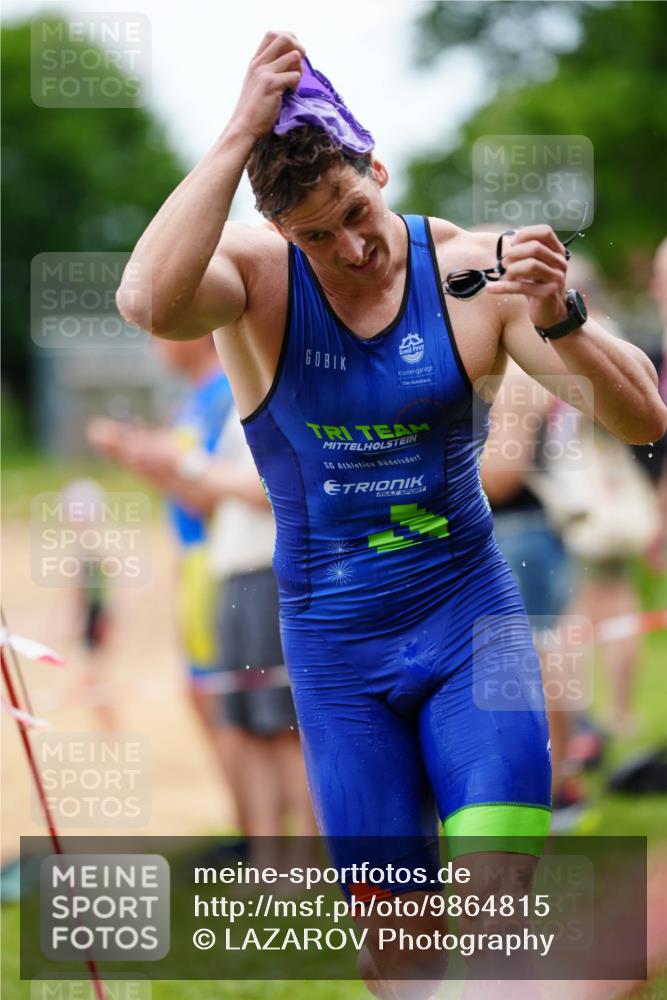 21.06.2026 - 29. Vierlanden-Triathlon LAZAROV Photography http://msf.ph/oto/9864815 21.06.2026 12:02:30 Schwimmen 908, 912, 923, 925, 928, 933, 936, 938, 962, 967, 969 meine-sportfotos.de