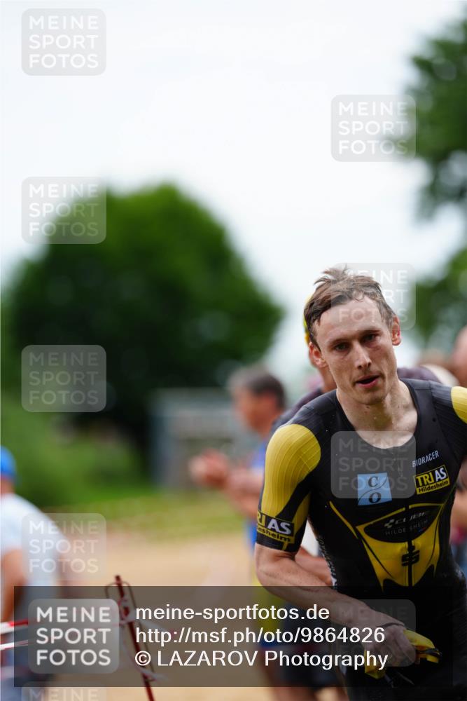 21.06.2026 - 29. Vierlanden-Triathlon LAZAROV Photography http://msf.ph/oto/9864826 21.06.2026 12:02:37 Schwimmen 908, 912, 921, 923, 925, 933, 936, 938, 943, 945, 962, 967, 969, 977 meine-sportfotos.de