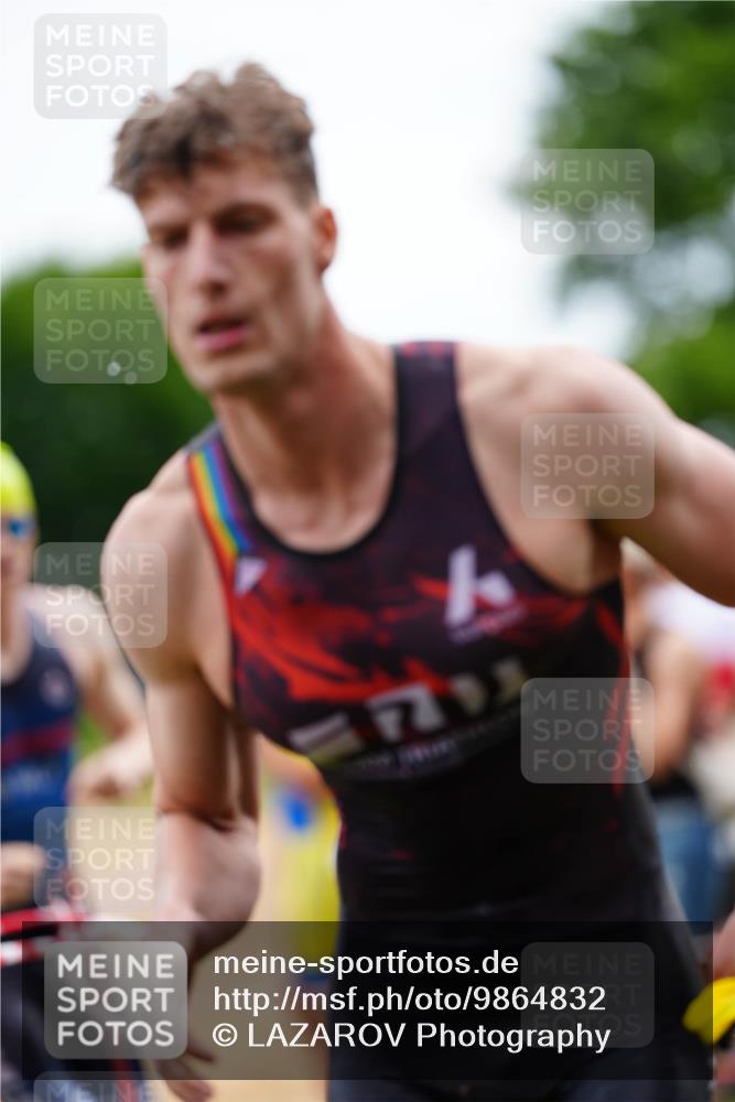 21.06.2026 - 29. Vierlanden-Triathlon LAZAROV Photography http://msf.ph/oto/9864832 21.06.2026 12:02:41 Schwimmen 908, 912, 921, 923, 925, 926, 933, 938, 943, 945, 960, 962, 969, 977 meine-sportfotos.de