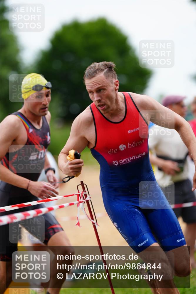 21.06.2026 - 29. Vierlanden-Triathlon LAZAROV Photography http://msf.ph/oto/9864844 21.06.2026 12:02:51 Schwimmen 907, 921, 922, 926, 945, 960, 977 meine-sportfotos.de
