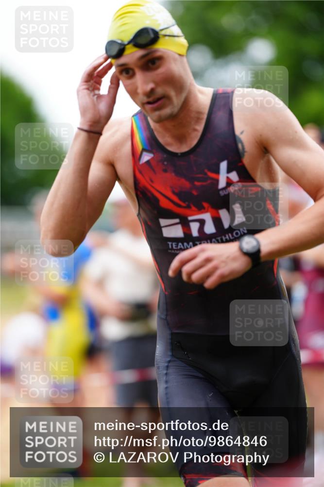 21.06.2026 - 29. Vierlanden-Triathlon LAZAROV Photography http://msf.ph/oto/9864846 21.06.2026 12:02:52 Schwimmen 907, 921, 922, 924, 926, 960, 977 meine-sportfotos.de
