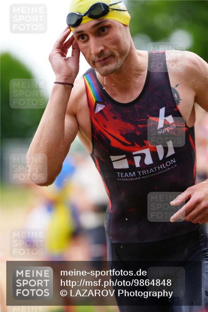 21.06.2026 - 29. Vierlanden-Triathlon LAZAROV Photography http://msf.ph/oto/9864848 21.06.2026 12:02:52 Schwimmen 907, 921, 922, 924, 926, 960, 977 meine-sportfotos.de