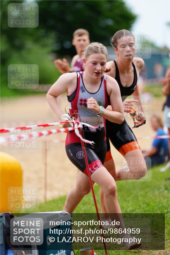 21.06.2026 - 29. Vierlanden-Triathlon LAZAROV Photography http://msf.ph/oto/9864959 21.06.2026 12:27:35 Schwimmen 996, 998, 1001, 1002, 1003, 1007, 1014 meine-sportfotos.de