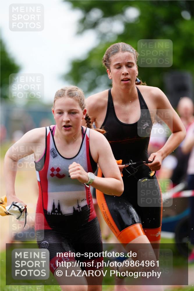 21.06.2026 - 29. Vierlanden-Triathlon LAZAROV Photography http://msf.ph/oto/9864961 21.06.2026 12:27:35 Schwimmen 996, 998, 1001, 1002, 1003, 1007, 1014 meine-sportfotos.de