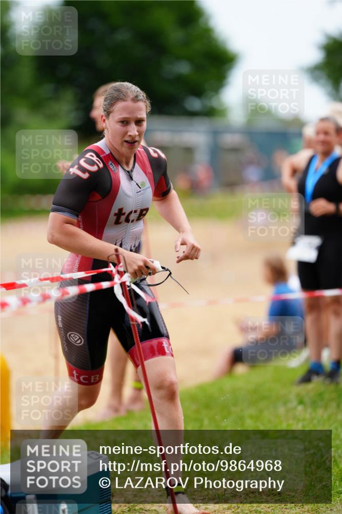 21.06.2026 - 29. Vierlanden-Triathlon LAZAROV Photography http://msf.ph/oto/9864968 21.06.2026 12:27:41 Schwimmen 996, 998, 1001, 1002, 1003, 1007 meine-sportfotos.de