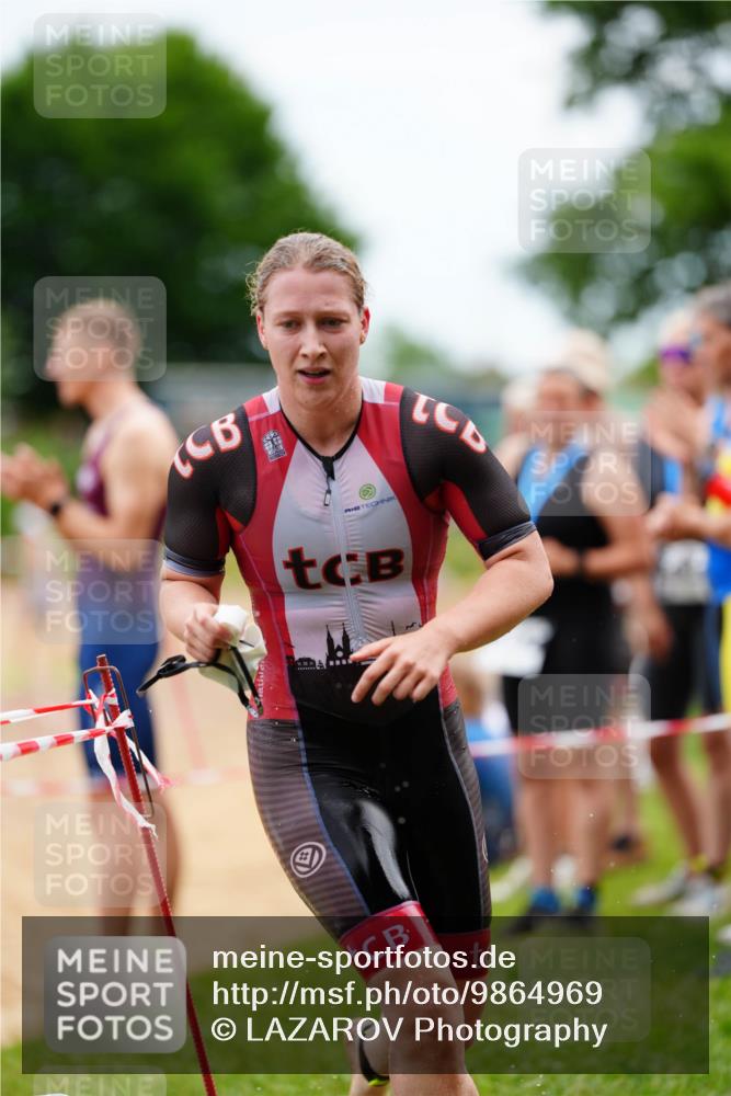 21.06.2026 - 29. Vierlanden-Triathlon LAZAROV Photography http://msf.ph/oto/9864969 21.06.2026 12:27:42 Schwimmen 996, 998, 1001, 1002, 1007 meine-sportfotos.de