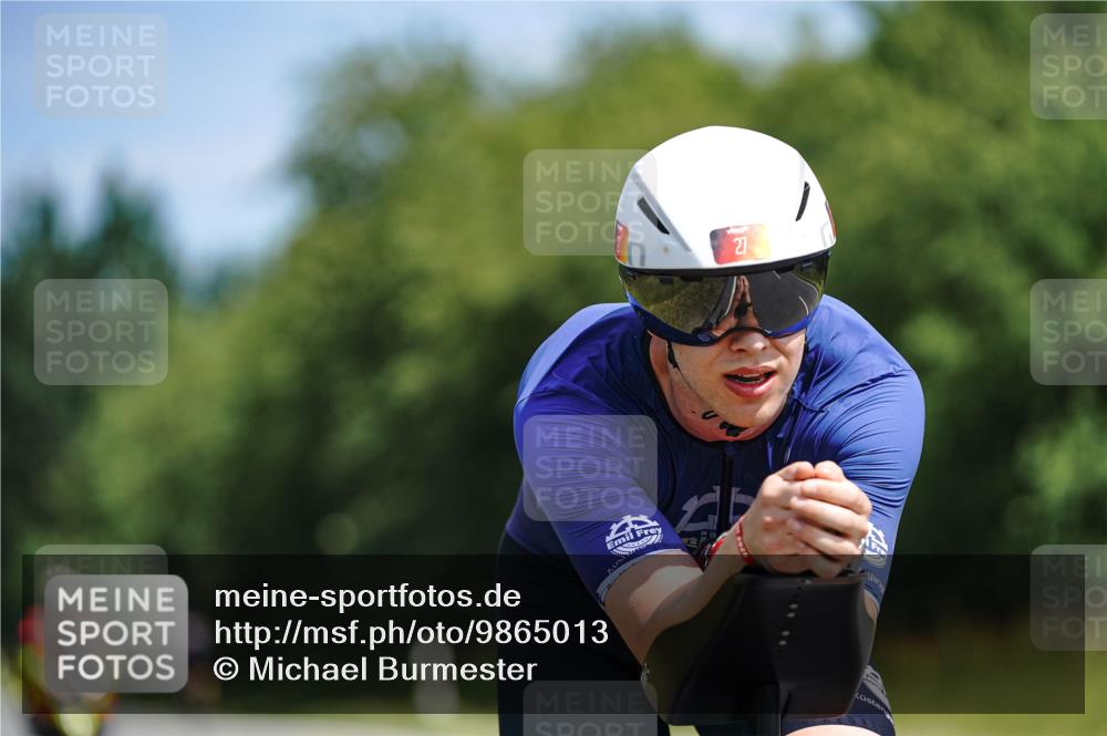 21.06.2026 - Viking Triathlon Michael Burmester http://msf.ph/oto/9865013 21.06.2026 11:52:37 Radfahren 27, 104, 109, 117, 135, 145, 180, 184, 233, 446, 452, 500, 515, 516, 520 meine-sportfotos.de