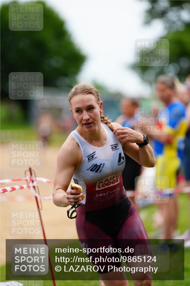 21.06.2026 - 29. Vierlanden-Triathlon LAZAROV Photography http://msf.ph/oto/9865124 21.06.2026 12:30:40 Schwimmen 1020 meine-sportfotos.de