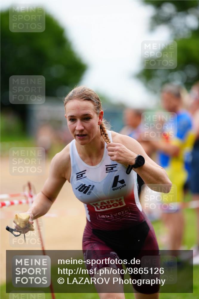 21.06.2026 - 29. Vierlanden-Triathlon LAZAROV Photography http://msf.ph/oto/9865126 21.06.2026 12:30:40 Schwimmen 1020 meine-sportfotos.de