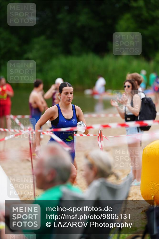 21.06.2026 - 29. Vierlanden-Triathlon LAZAROV Photography http://msf.ph/oto/9865131 21.06.2026 12:31:10 Schwimmen 986, 988 meine-sportfotos.de