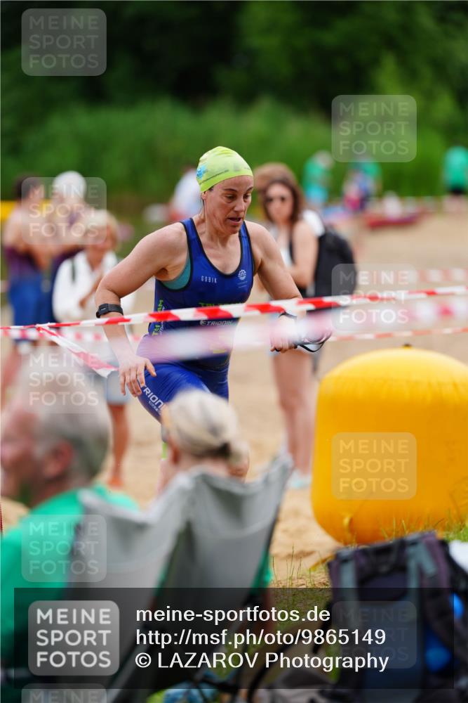 21.06.2026 - 29. Vierlanden-Triathlon LAZAROV Photography http://msf.ph/oto/9865149 21.06.2026 12:31:16 Schwimmen 986, 988 meine-sportfotos.de