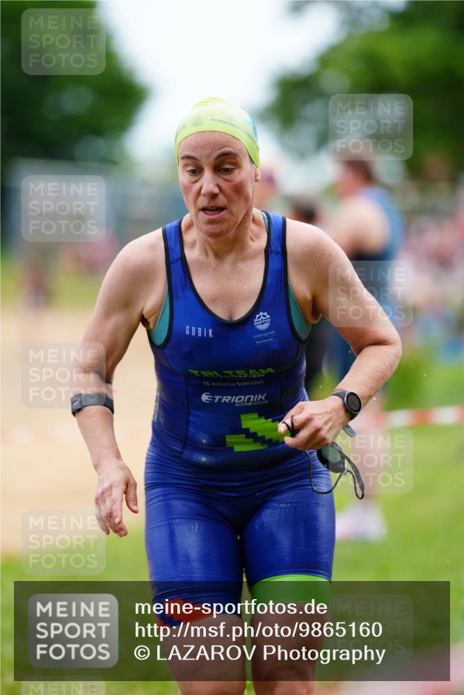 21.06.2026 - 29. Vierlanden-Triathlon LAZAROV Photography http://msf.ph/oto/9865160 21.06.2026 12:31:18 Schwimmen 986, 988 meine-sportfotos.de