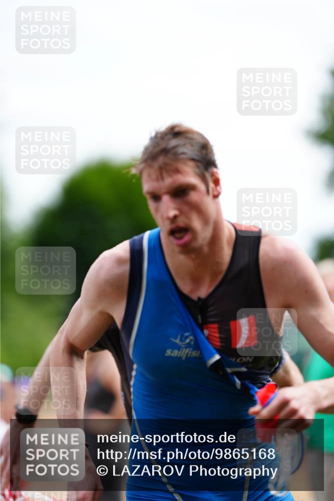 21.06.2026 - 29. Vierlanden-Triathlon LAZAROV Photography http://msf.ph/oto/9865168 21.06.2026 12:56:41 Schwimmen 1022, 1087 meine-sportfotos.de