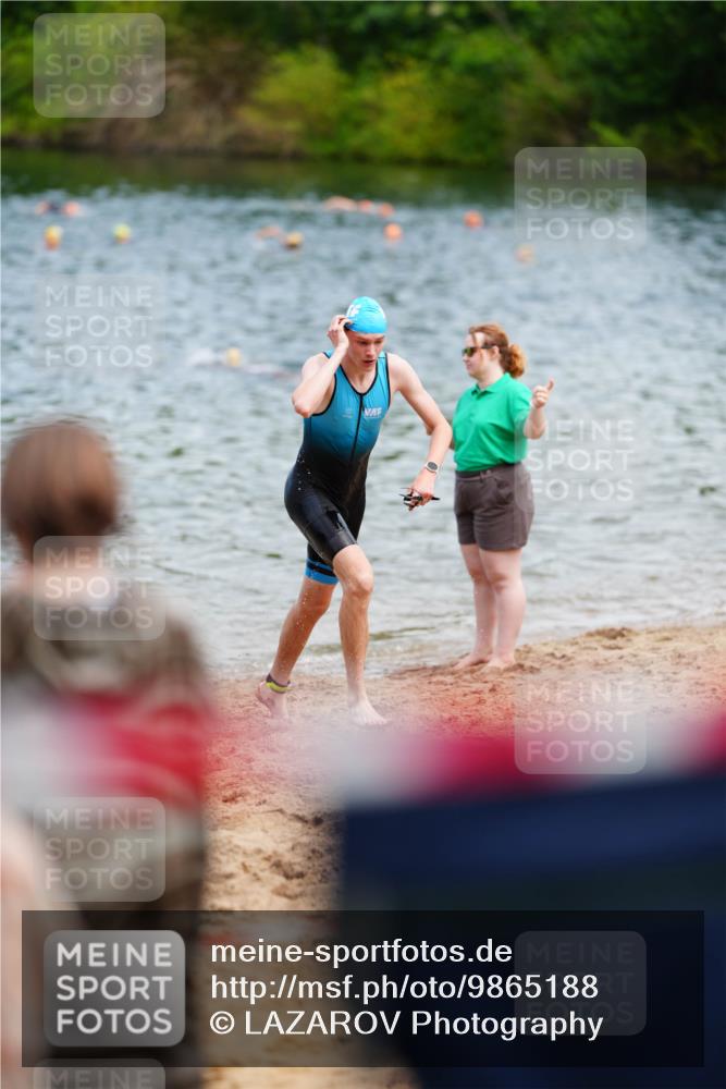 21.06.2026 - 29. Vierlanden-Triathlon LAZAROV Photography http://msf.ph/oto/9865188 21.06.2026 12:57:29 Schwimmen 1043, 1048, 1052, 1056 meine-sportfotos.de