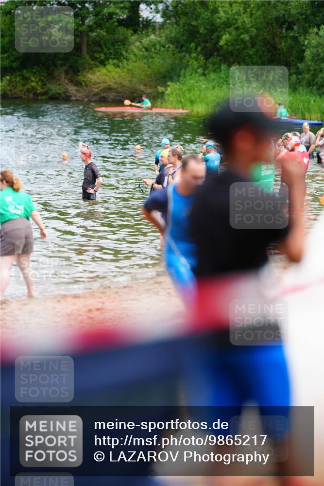 21.06.2026 - 29. Vierlanden-Triathlon LAZAROV Photography http://msf.ph/oto/9865217 21.06.2026 12:58:19 Schwimmen 1026, 1032, 1033, 1053, 1063, 1092 meine-sportfotos.de