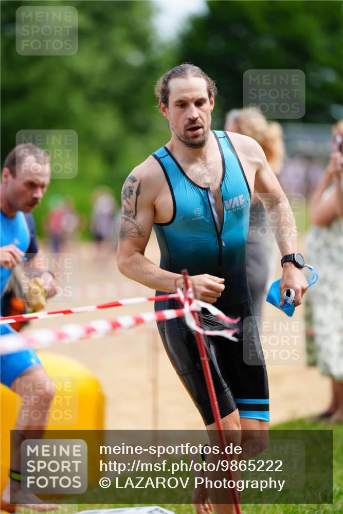 21.06.2026 - 29. Vierlanden-Triathlon LAZAROV Photography http://msf.ph/oto/9865222 21.06.2026 12:58:21 Schwimmen 1026, 1032, 1033, 1053, 1063, 1092 meine-sportfotos.de