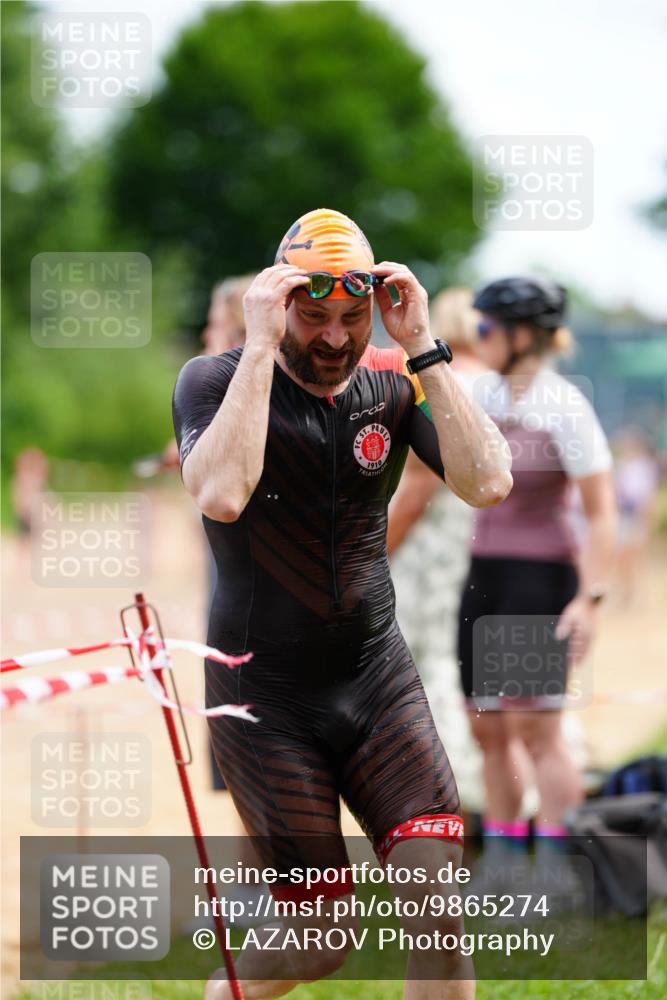 21.06.2026 - 29. Vierlanden-Triathlon LAZAROV Photography http://msf.ph/oto/9865274 21.06.2026 12:59:15 Schwimmen 1030, 1051, 1068, 1071, 1076, 1077, 1081 meine-sportfotos.de