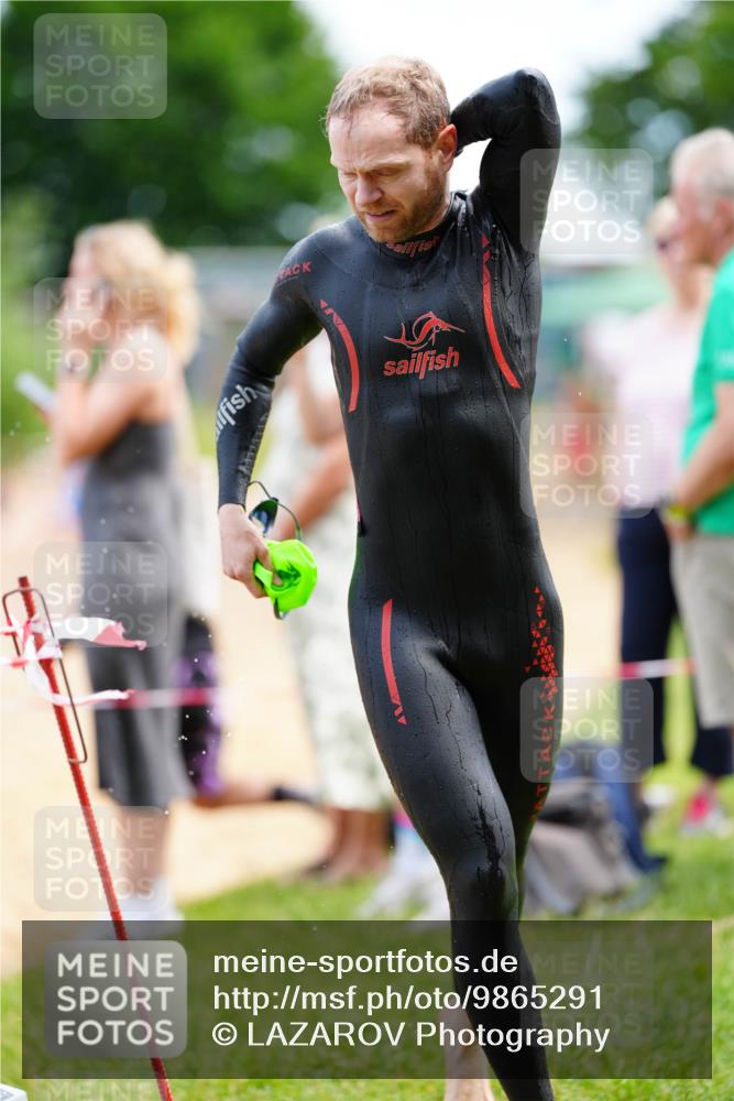 21.06.2026 - 29. Vierlanden-Triathlon LAZAROV Photography http://msf.ph/oto/9865291 21.06.2026 12:59:32 Schwimmen 1058, 1069, 1076, 1086, 1088 meine-sportfotos.de