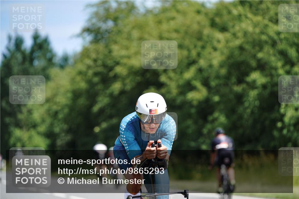 21.06.2026 - Viking Triathlon Michael Burmester http://msf.ph/oto/9865293 21.06.2026 11:54:39 Radfahren 2, 19, 114, 213, 234, 243, 264, 265, 345, 392, 399, 417, 431, 447, 504, 530, 627, 662 meine-sportfotos.de
