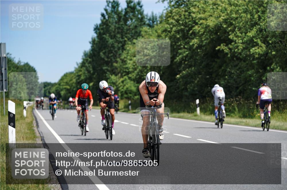 21.06.2026 - Viking Triathlon Michael Burmester http://msf.ph/oto/9865305 21.06.2026 11:56:13 Radfahren 14, 18, 131, 133, 321, 334, 341, 405, 432, 436, 439, 486, 487, 506, 533, 533 meine-sportfotos.de