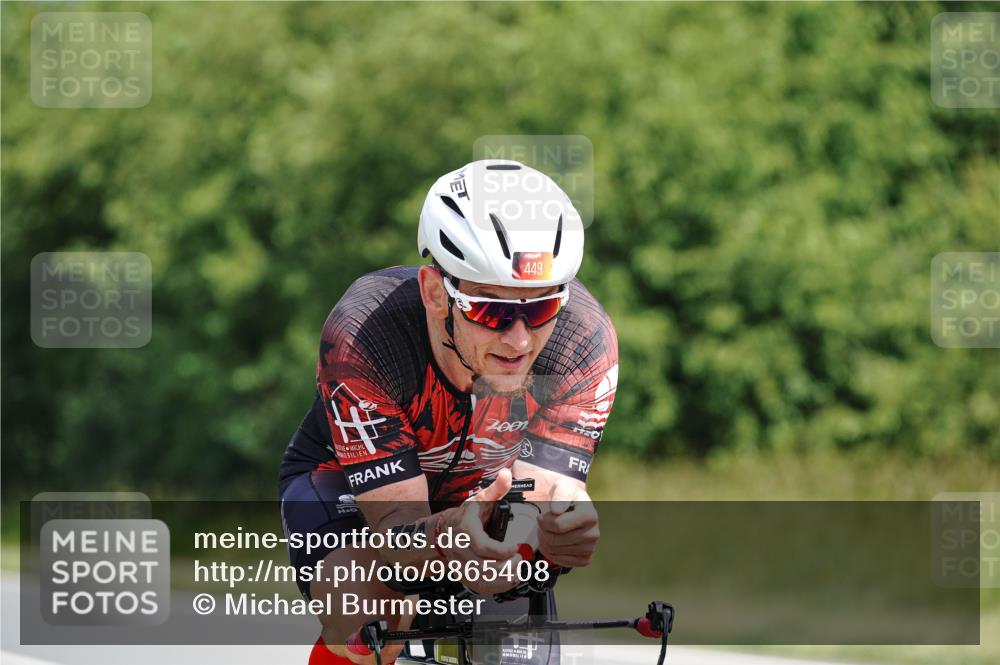 21.06.2026 - Viking Triathlon Michael Burmester http://msf.ph/oto/9865408 21.06.2026 11:57:24 Radfahren 25, 134, 137, 158, 190, 344, 369, 394, 449, 547, 575, 624, 630 meine-sportfotos.de