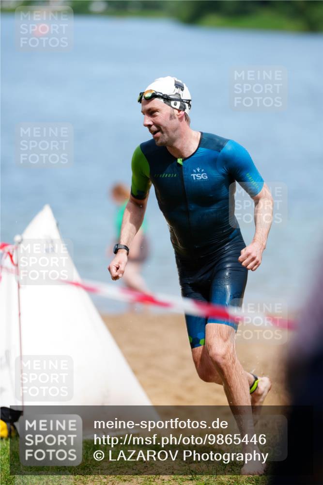 21.06.2026 - 29. Vierlanden-Triathlon LAZAROV Photography http://msf.ph/oto/9865446 21.06.2026 13:06:31 Schwimmen 1039 meine-sportfotos.de