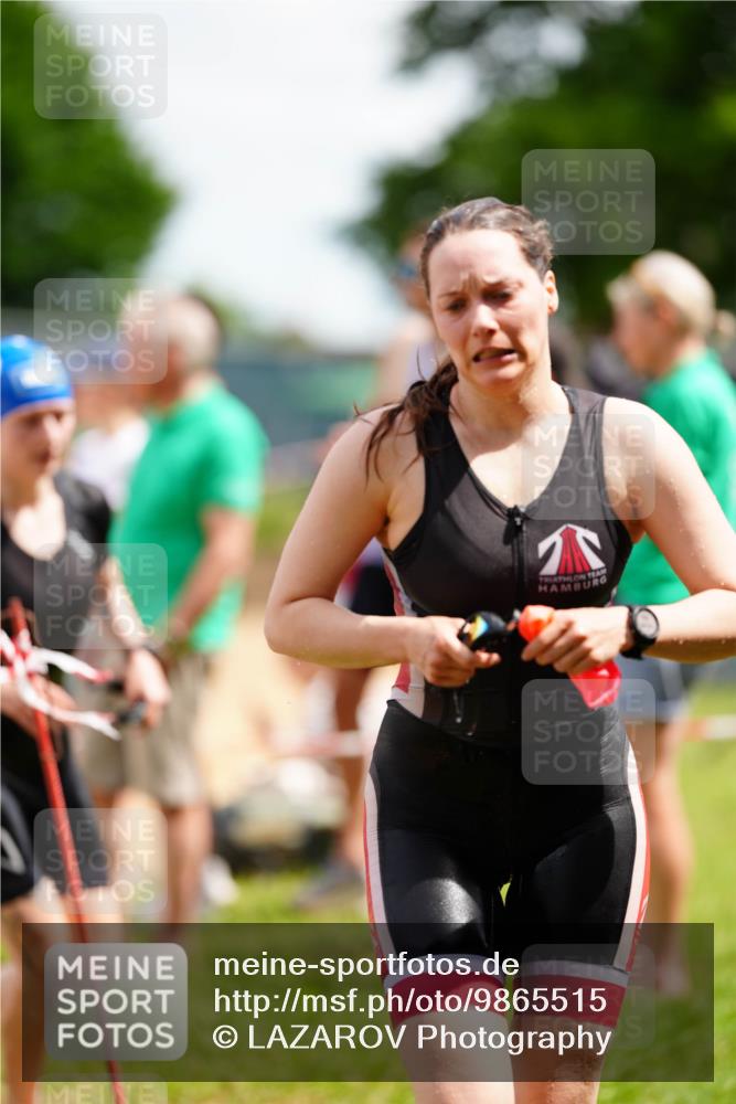 21.06.2026 - 29. Vierlanden-Triathlon LAZAROV Photography http://msf.ph/oto/9865515 21.06.2026 13:09:47 Schwimmen 1110, 1126, 1129, 1131, 1132, 1138, 1147, 1154 meine-sportfotos.de