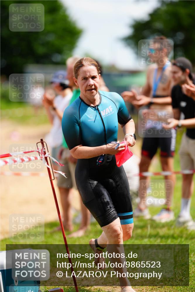 21.06.2026 - 29. Vierlanden-Triathlon LAZAROV Photography http://msf.ph/oto/9865523 21.06.2026 13:09:51 Schwimmen 1110, 1126, 1129, 1131, 1138, 1147, 1154 meine-sportfotos.de