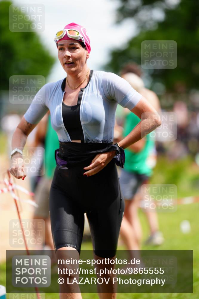 21.06.2026 - 29. Vierlanden-Triathlon LAZAROV Photography http://msf.ph/oto/9865555 21.06.2026 13:10:12 Schwimmen 1123, 1134, 1148 meine-sportfotos.de