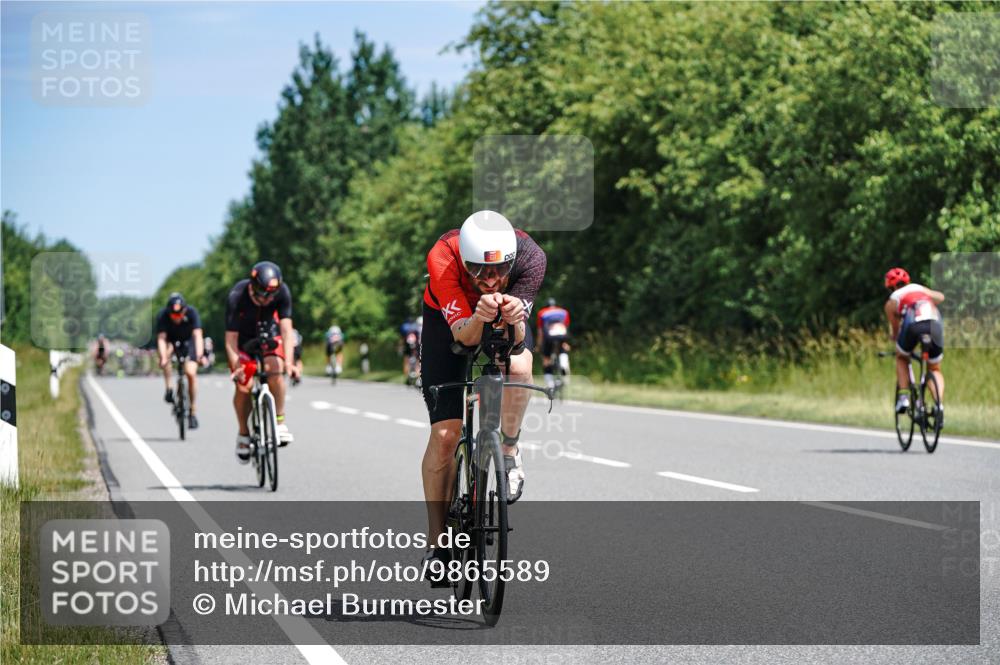 21.06.2026 - Viking Triathlon Michael Burmester http://msf.ph/oto/9865589 21.06.2026 11:59:19 Radfahren 47, 91, 173, 242, 276, 306, 311, 313, 379, 421, 441, 444, 444, 510, 524, 531, 536, 537, 638 meine-sportfotos.de