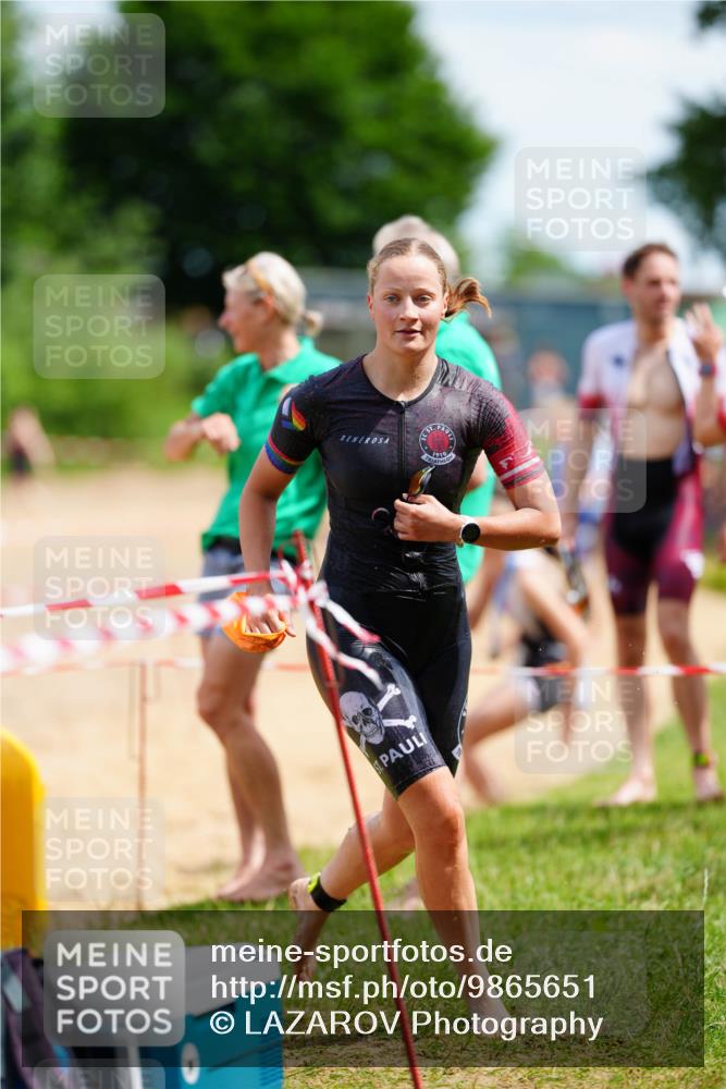 21.06.2026 - 29. Vierlanden-Triathlon LAZAROV Photography http://msf.ph/oto/9865651 21.06.2026 13:11:36 Schwimmen 1122, 1128, 1150, 1156, 1158, 1164, 1166 meine-sportfotos.de