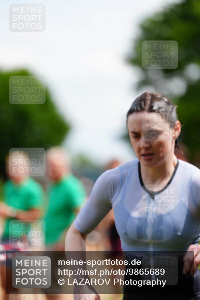 21.06.2026 - 29. Vierlanden-Triathlon LAZAROV Photography http://msf.ph/oto/9865689 21.06.2026 13:11:53 Schwimmen 1136, 1146, 1153 meine-sportfotos.de