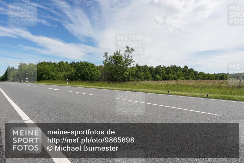 21.06.2026 - Viking Triathlon Michael Burmester http://msf.ph/oto/9865698 21.06.2026 11:18:53 Radfahren 1, 4, 47, 221, 242, 311, 372, 378, 440, 449, 483, 495, 524, 613, 613, 629, 629 meine-sportfotos.de