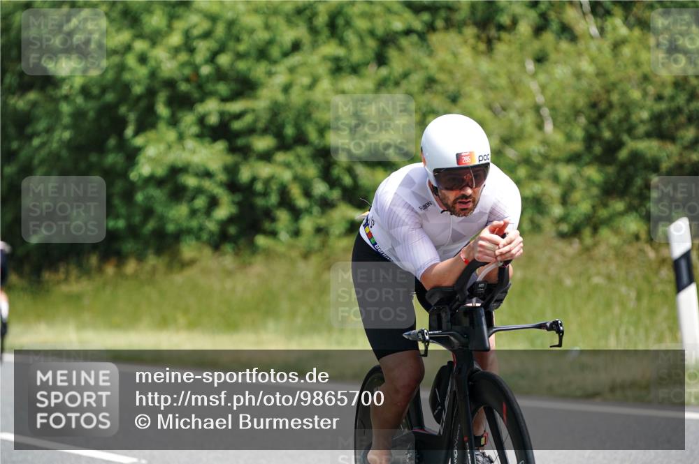 21.06.2026 - Viking Triathlon Michael Burmester http://msf.ph/oto/9865700 21.06.2026 12:00:36 Radfahren 42, 200, 285, 332, 404, 543, 554, 568, 604, 617, 623, 639 meine-sportfotos.de
