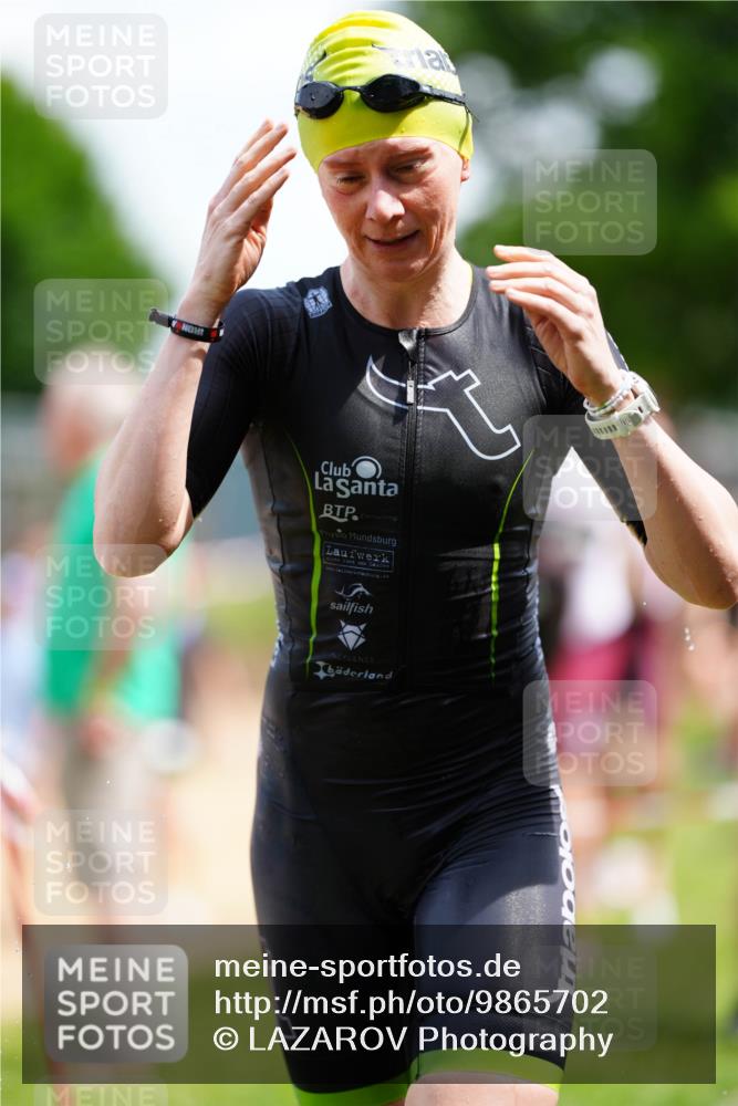 21.06.2026 - 29. Vierlanden-Triathlon LAZAROV Photography http://msf.ph/oto/9865702 21.06.2026 13:12:05 Schwimmen 1115, 1153, 1159 meine-sportfotos.de