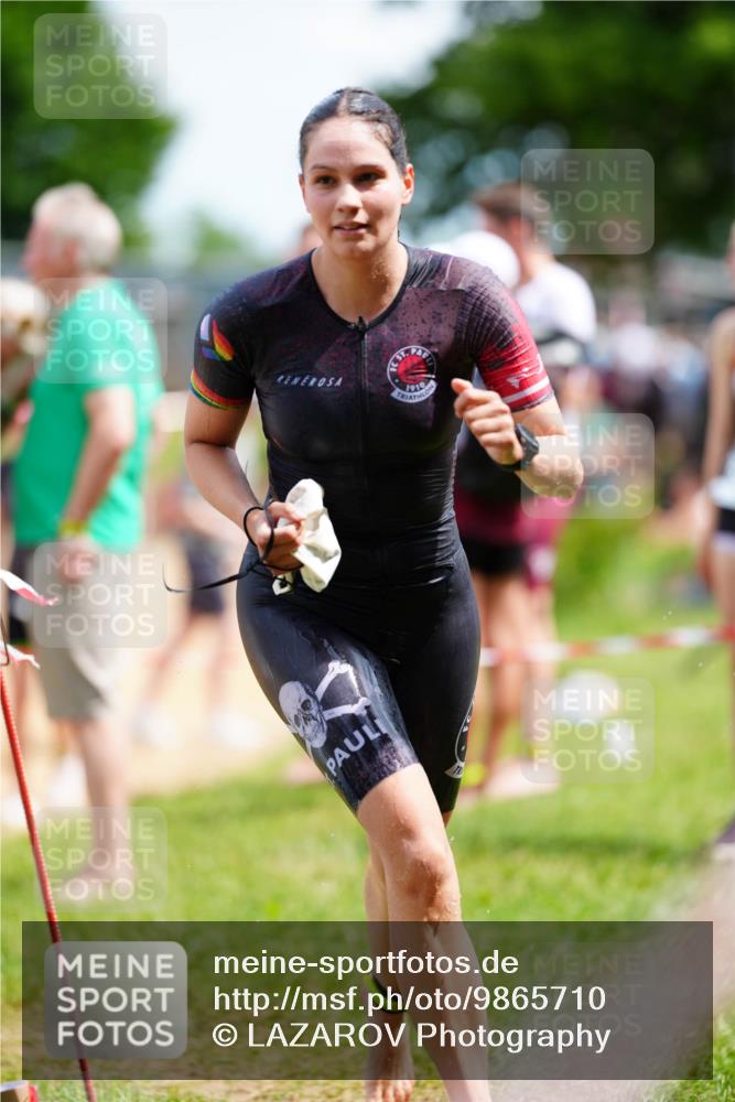 21.06.2026 - 29. Vierlanden-Triathlon LAZAROV Photography http://msf.ph/oto/9865710 21.06.2026 13:12:09 Schwimmen 1115, 1152, 1153, 1159 meine-sportfotos.de