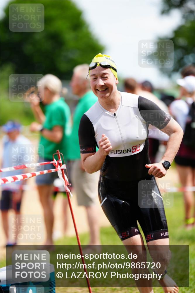 21.06.2026 - 29. Vierlanden-Triathlon LAZAROV Photography http://msf.ph/oto/9865720 21.06.2026 13:12:13 Schwimmen 1115, 1152, 1159 meine-sportfotos.de