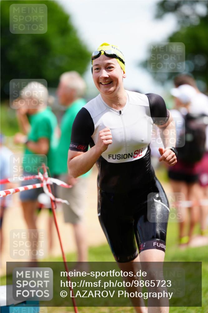 21.06.2026 - 29. Vierlanden-Triathlon LAZAROV Photography http://msf.ph/oto/9865723 21.06.2026 13:12:13 Schwimmen 1115, 1152, 1159 meine-sportfotos.de