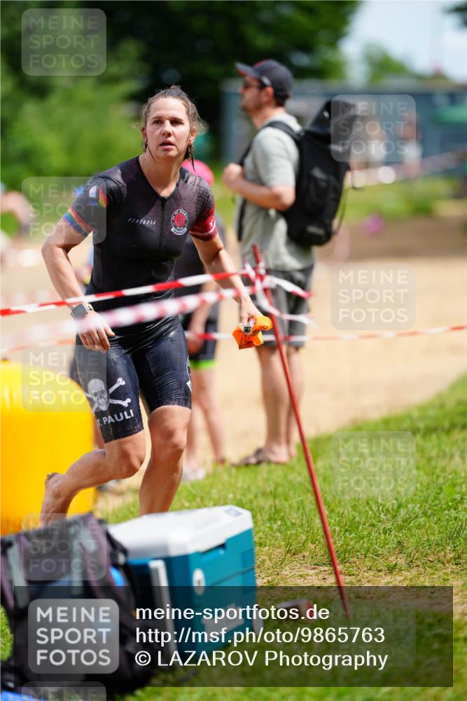 21.06.2026 - 29. Vierlanden-Triathlon LAZAROV Photography http://msf.ph/oto/9865763 21.06.2026 13:12:43 Schwimmen 1119, 1162 meine-sportfotos.de
