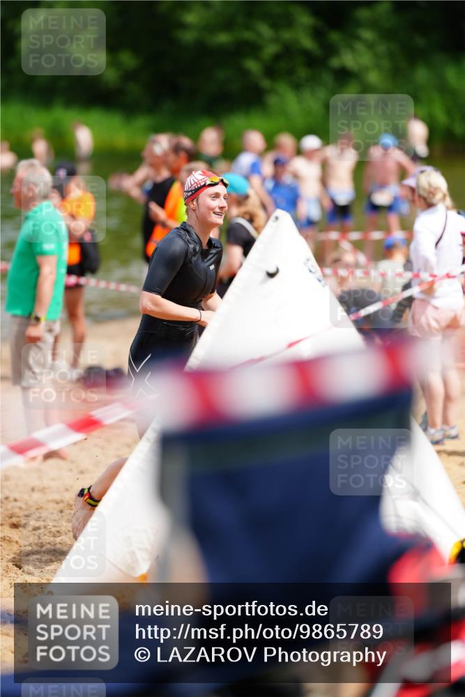21.06.2026 - 29. Vierlanden-Triathlon LAZAROV Photography http://msf.ph/oto/9865789 21.06.2026 13:13:17 Schwimmen 1106, 1109, 1143 meine-sportfotos.de