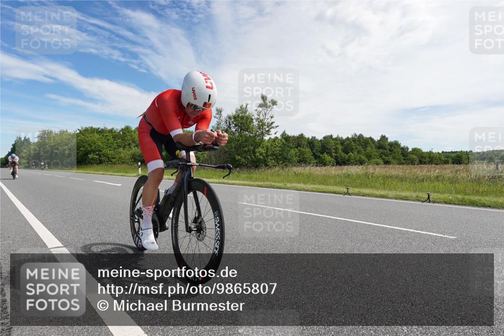 21.06.2026 - Viking Triathlon Michael Burmester http://msf.ph/oto/9865807 21.06.2026 11:19:54 Radfahren 30, 115, 115, 249, 250, 250, 257, 291, 297, 323, 332, 343, 346, 604 meine-sportfotos.de