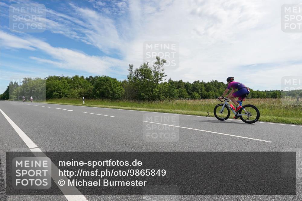 21.06.2026 - Viking Triathlon Michael Burmester http://msf.ph/oto/9865849 21.06.2026 11:20:16 Radfahren 2, 19, 21, 73, 98, 115, 126, 238, 249, 250, 509, 532, 625 meine-sportfotos.de