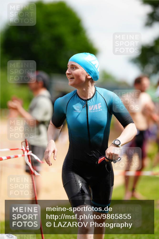 21.06.2026 - 29. Vierlanden-Triathlon LAZAROV Photography http://msf.ph/oto/9865855 21.06.2026 13:15:04 Schwimmen 1137, 1160 meine-sportfotos.de
