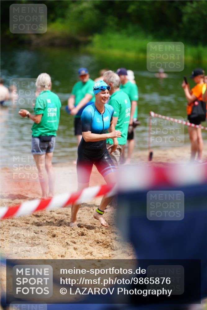 21.06.2026 - 29. Vierlanden-Triathlon LAZAROV Photography http://msf.ph/oto/9865876 21.06.2026 13:16:04 Schwimmen 1141 meine-sportfotos.de