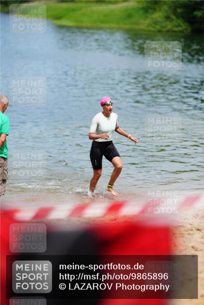 21.06.2026 - 29. Vierlanden-Triathlon LAZAROV Photography http://msf.ph/oto/9865896 21.06.2026 13:16:18 Schwimmen 1104 meine-sportfotos.de