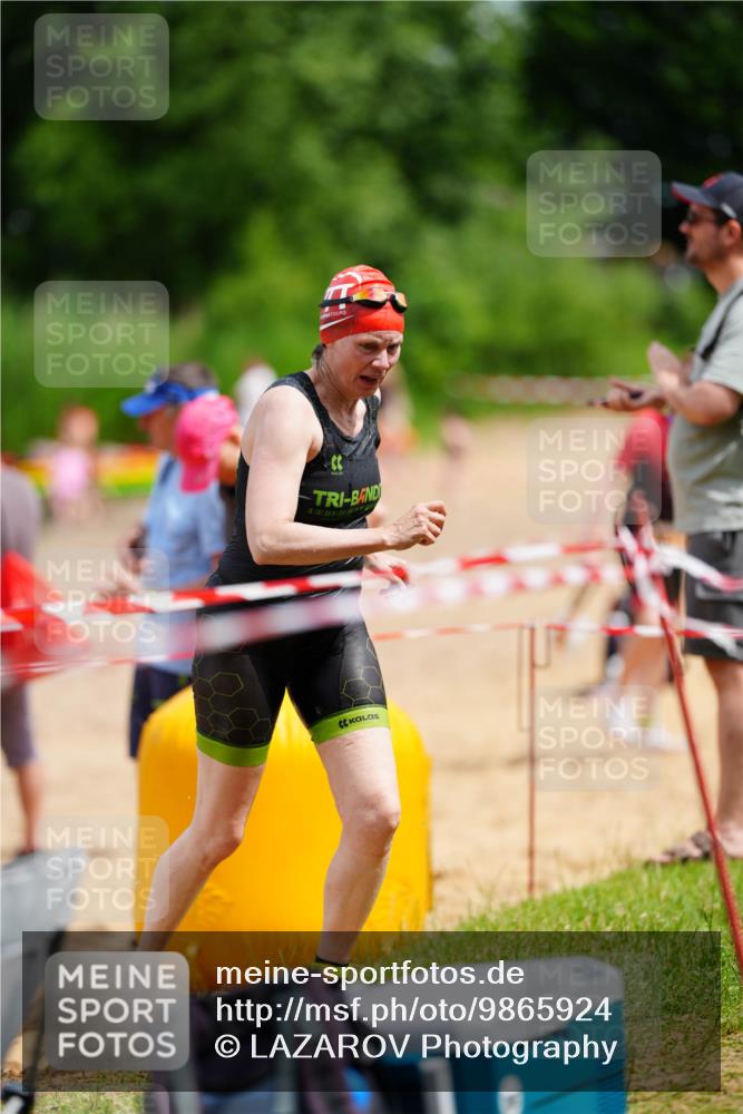 21.06.2026 - 29. Vierlanden-Triathlon LAZAROV Photography http://msf.ph/oto/9865924 21.06.2026 13:18:22 Schwimmen 1125 meine-sportfotos.de